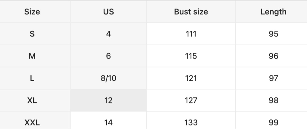 Vestido con mangas acampanadas y cuello de muesca