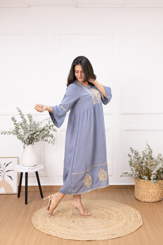 Dulce Encanto Blue Rayon Dress