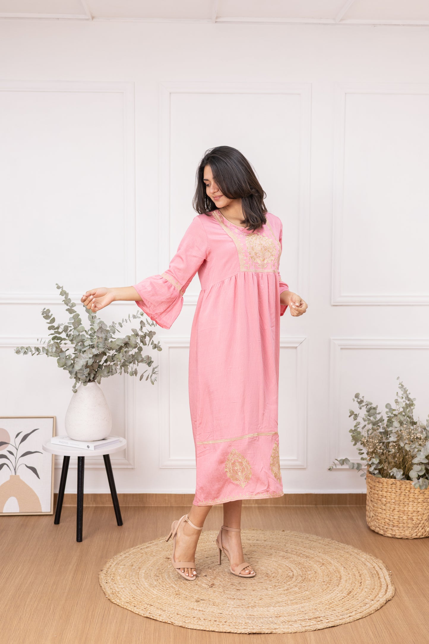 Dulce Encanto Pink Rayon Dress