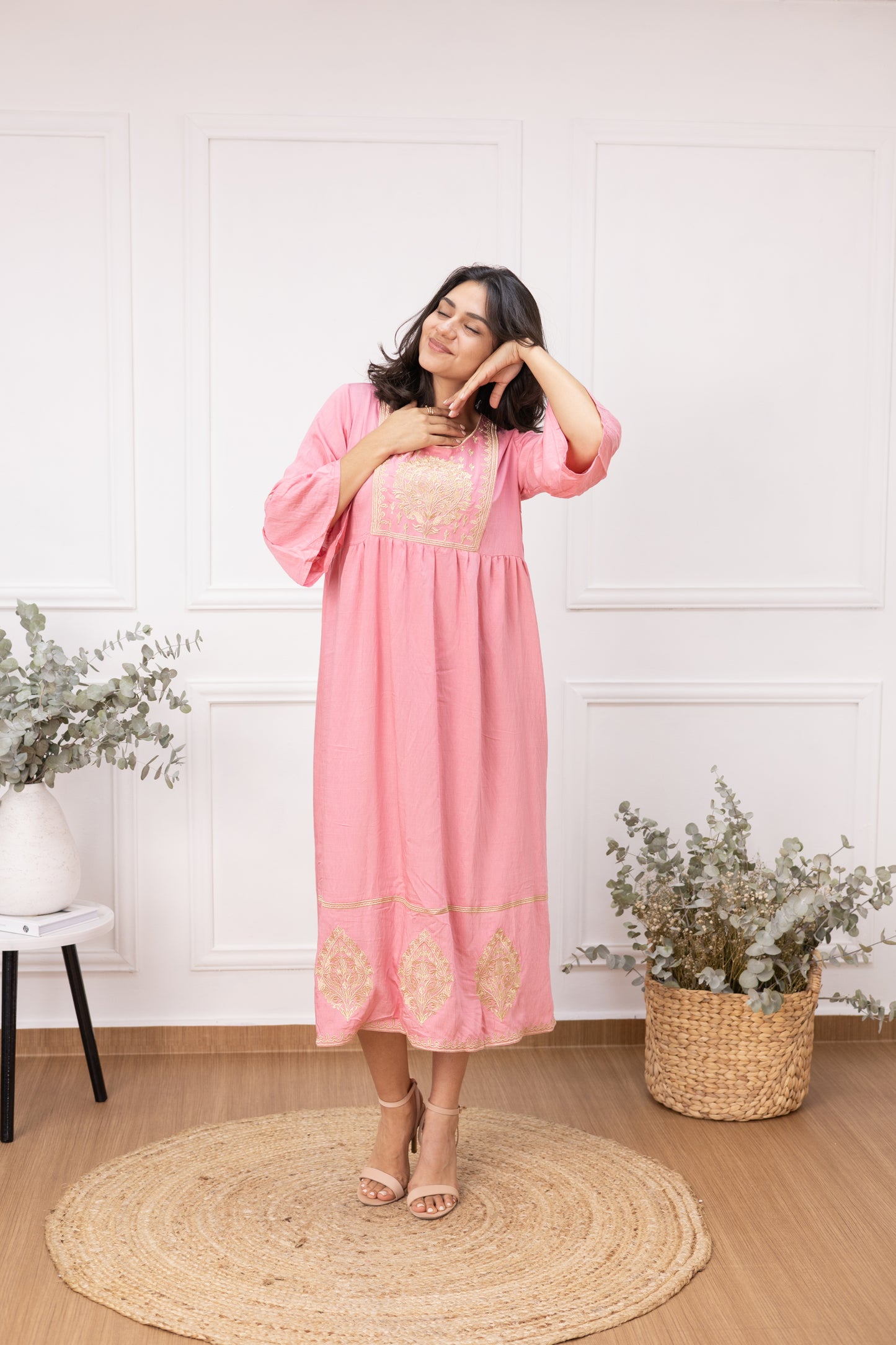 Dulce Encanto Pink Rayon Dress